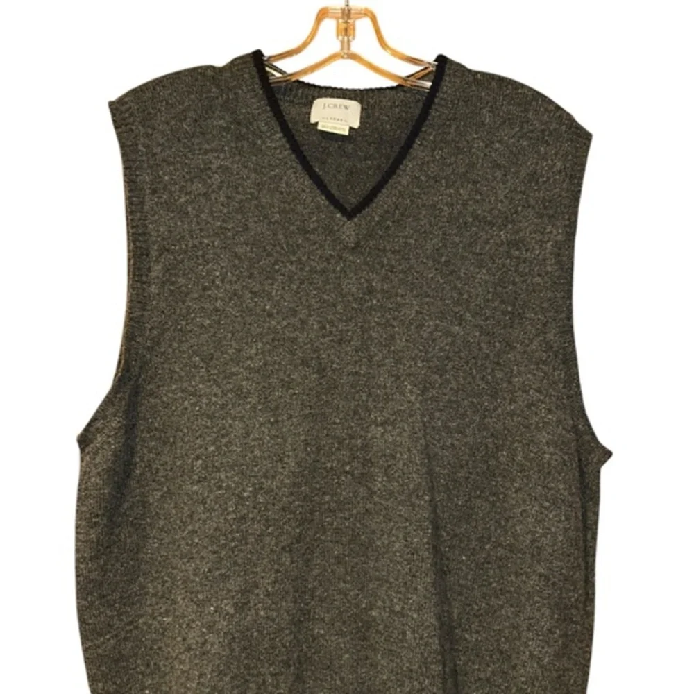J.Crew Sweater Vest‎ Gray Lambswool Mens Large Minimalist Preppy Layer